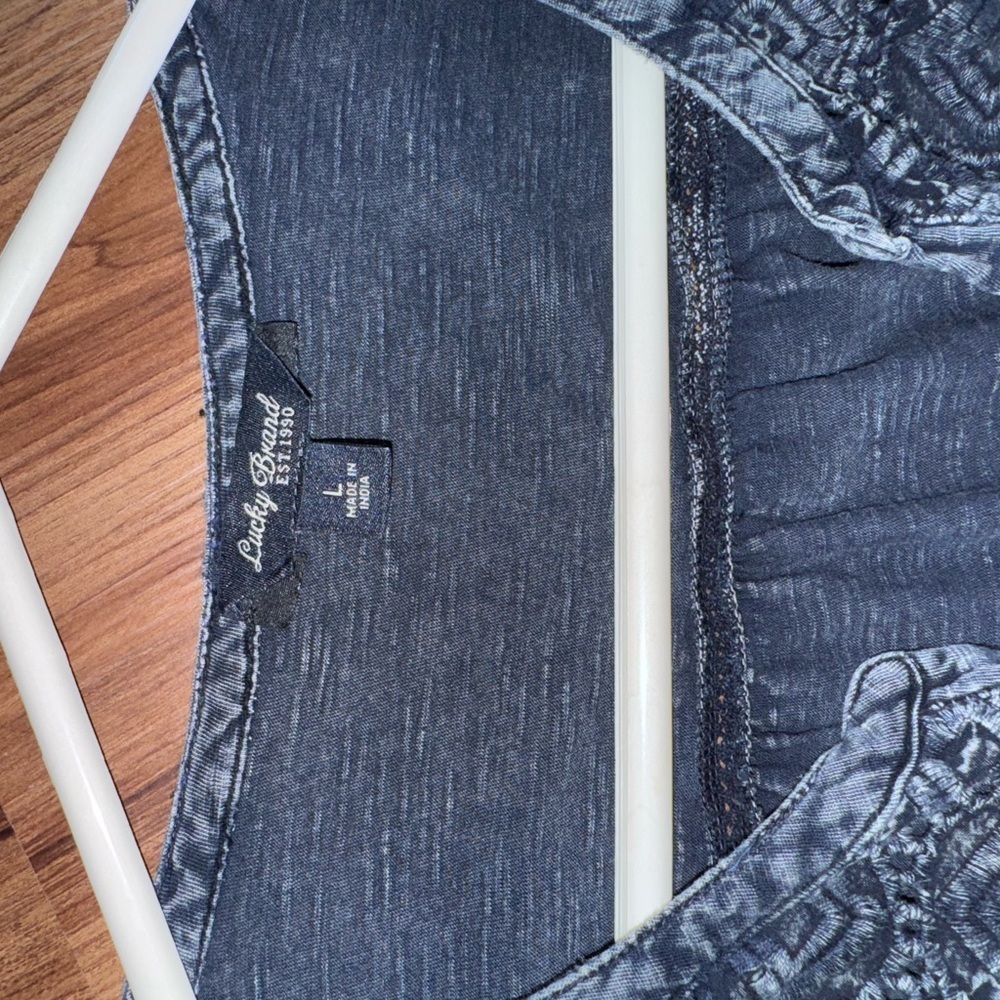 Lucky Brand Charcoal 3/4 Sleeve Top - Picture 2 of 2